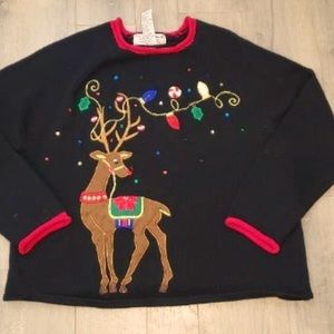 VINTAGE UGLY CHRISTMAS SWEATER. Large - cropped - pullover - excellent preowned